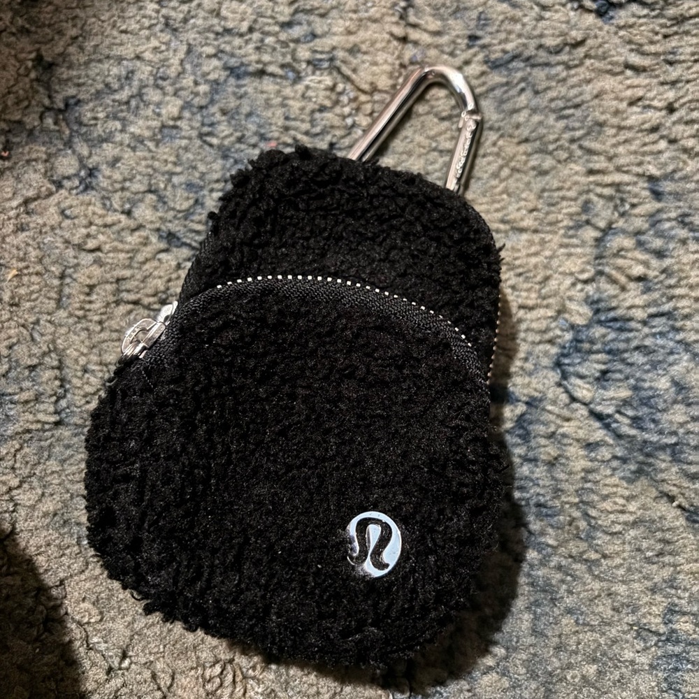 Lululemon mini backpack keychain